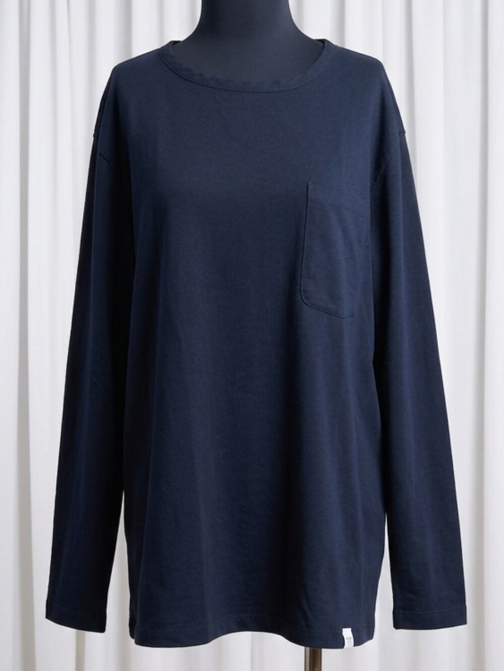 Liful Minimal Garments Korean Minimalist Classic Navy Long-Sleeve Pocket Tee